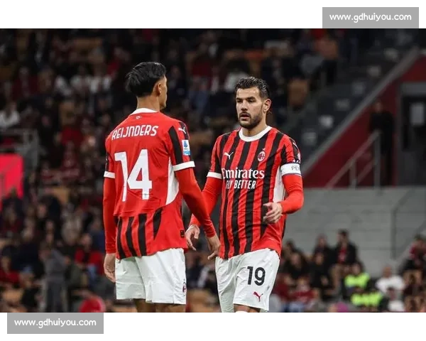 尤文双线追击米兰双星!托莫里续约僵局成突破口,特奥转会博弈升级 尤文双线追击米兰双星!托莫里续约僵局成突破口,特奥转会博弈升级