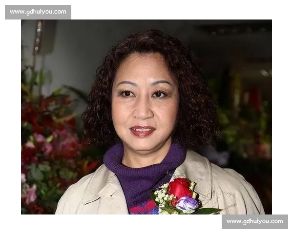 能力再强也抵不过运气？成龙的逆袭史揭示真相